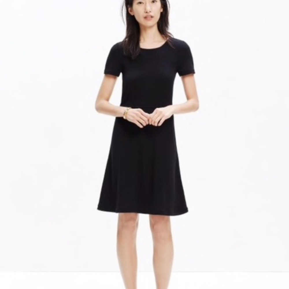 Madewell Gallerist black knit dress